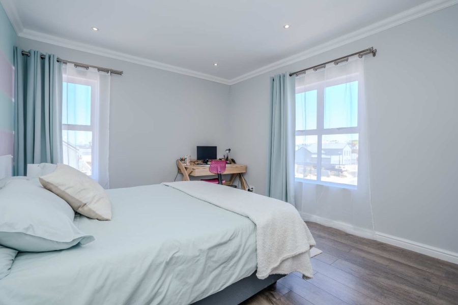 4 Bedroom Property for Sale in Laguna Sands Western Cape